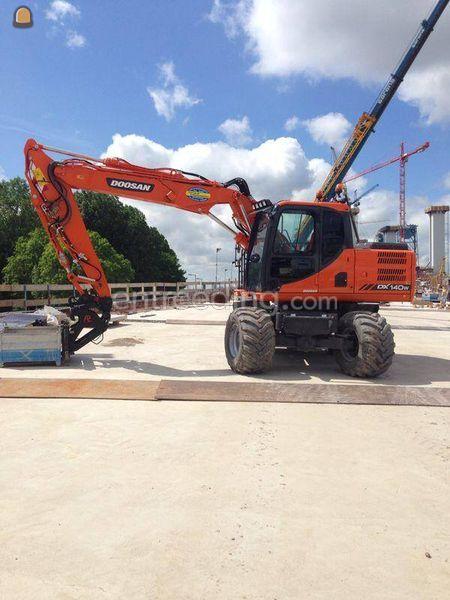 Doosan DX140W-3