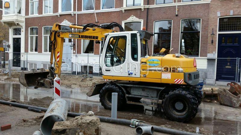 Liebherr 312