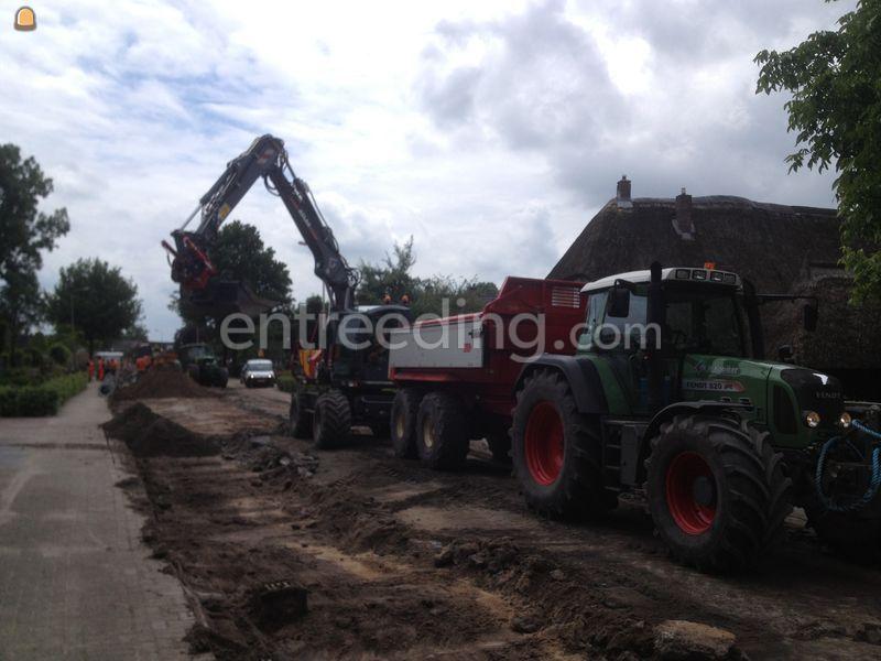 Fendt 820 + Beco Maxxim 200