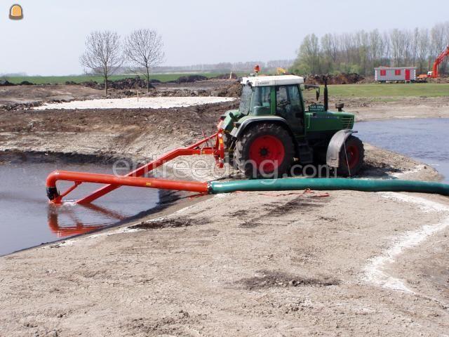 Treker met Waterpomp