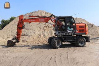 Hitachi ZX 140 Omgeving Breda