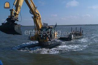 Komatsu PC 210 Omgeving Maasdriel