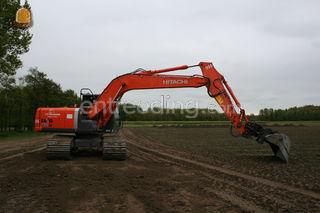 Hitachi zaxis 180 + GPS Omgeving Voorne-Putten