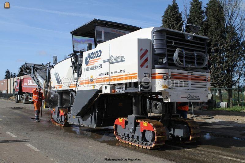 Wirtgen W 250 frees