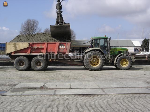 John Deere + Beco 240