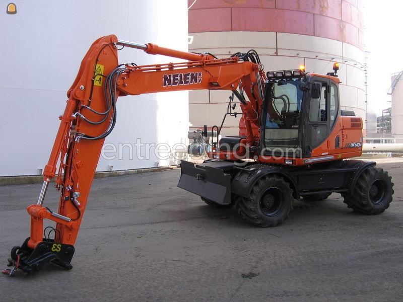 Doosan DX140W