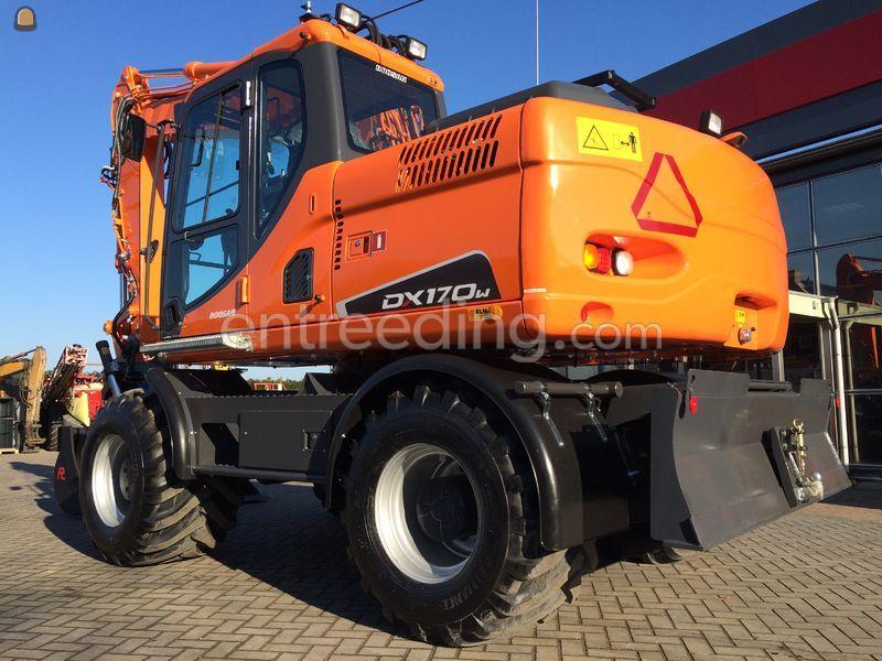 Doosan DX170W
