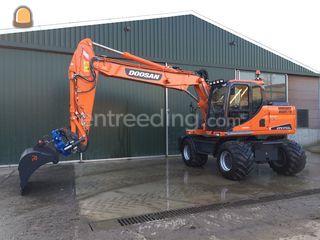 Doosan  DX170W Omgeving Weesp