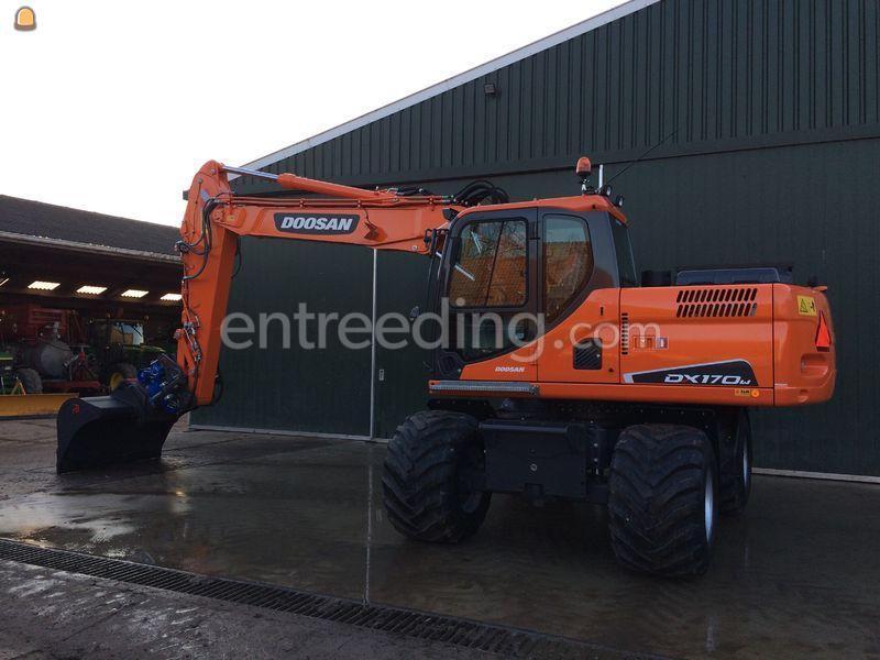 Doosan DX170W