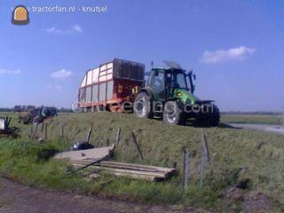 Deutz 106 met Taarup 1030 Omgeving Weesp