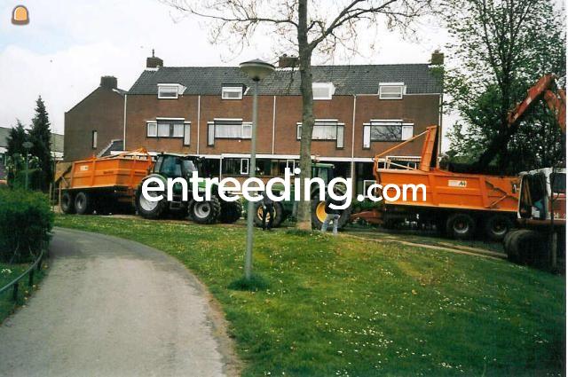 John Deere 6900 + Veenhuis afgesloten baggerkipper 