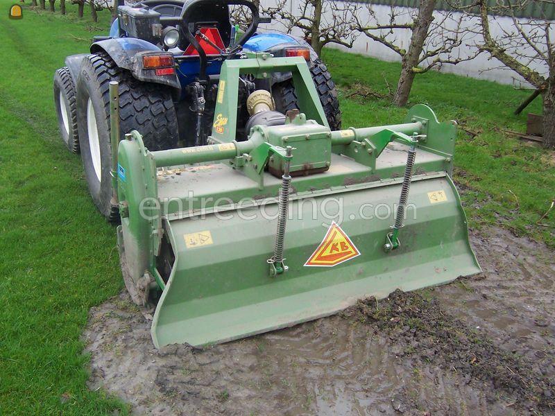 2x Newholland TCE-50/3040