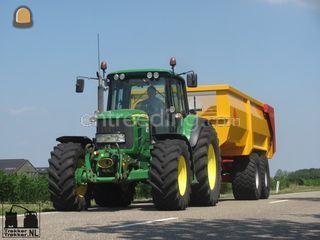John Deere + Mullie 22 To... Omgeving Tholen
