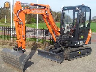 Hitachi ZX 30 Omgeving Roosendaal