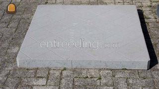 Betontegel 110 x 110cm | ... Omgeving Breda
