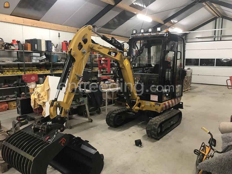 Caterpillar 301.7D