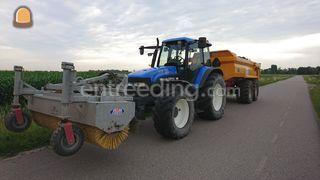 New Holland + rolbezem Omgeving Hoekse Waard