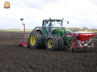 John Deere 6920 met zaaic... Omgeving Middelburg