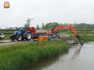 Hitachi ZX210 Omgeving Utrecht