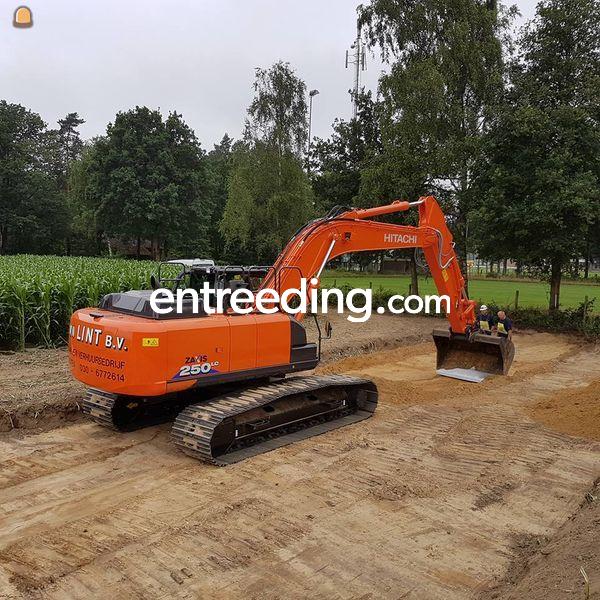 Hitachi ZX250