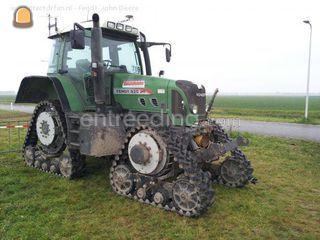2 X Fendt 820 (205pk) Omgeving Middenmeer