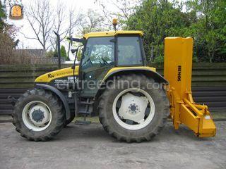 Trekker +front en zijklep... Omgeving Breda