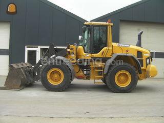 Volvo L90G met geijkt wee... Omgeving Breda
