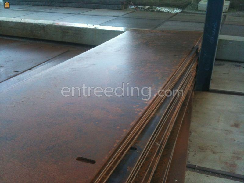 Stalen rijplaten 600x150x14