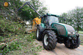 Valtra + Greentec houtver... Omgeving Langedijk