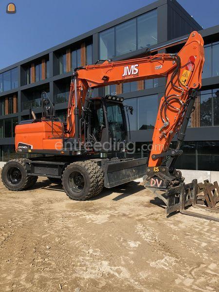 Doosan DX-140W