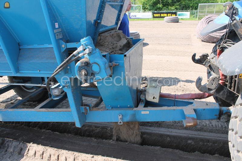 Schotelstrooier / sleuvenvuller