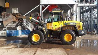 Komatsu WA 250 Omgeving Haarlem