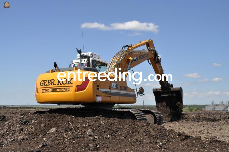 Liebherr R 906