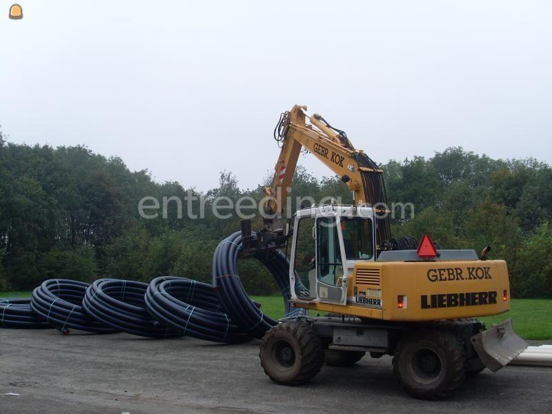 Liebherr A 900b Li