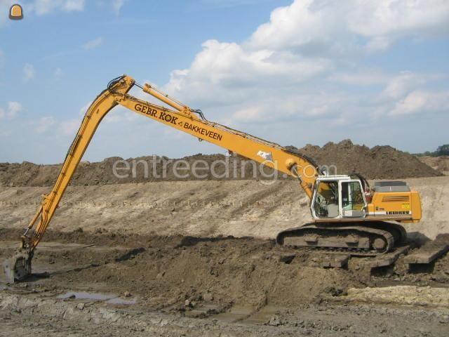 Liebherr R 944