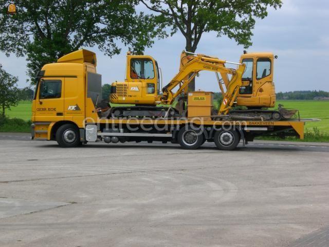 Mercedes-Benz Actros 2535