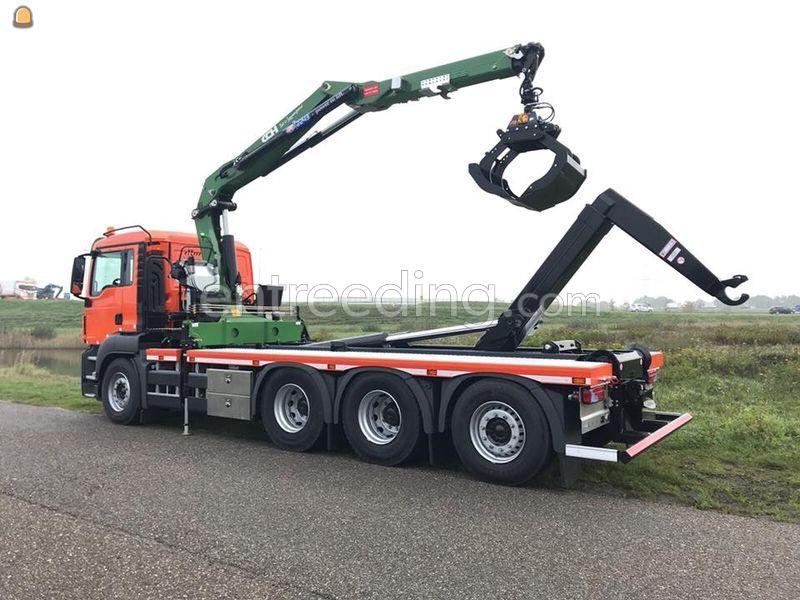 MAN 8x4 Haakarm/ Knijperwagen