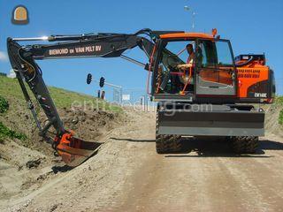 Volvo EW 160 C Omgeving De Drechtsteden