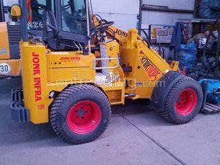 knikmops (minishovel)1350... Omgeving Purmerend