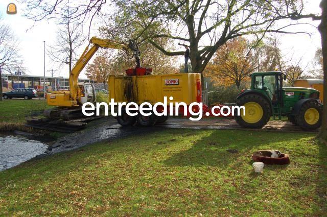 Jd7430 + 19 m3 baggerkar