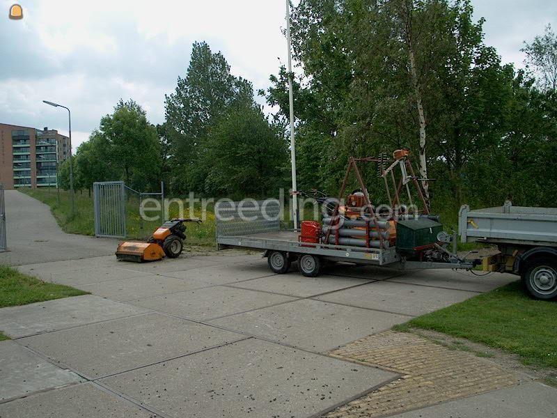 Land- rover met aanhanger