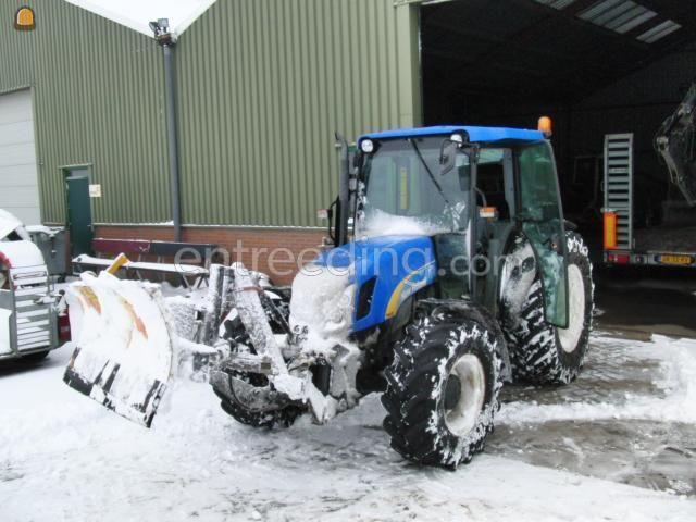 New holland+ sneeuwschuif
