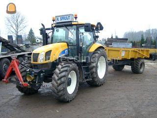 Tracktor + grondkar 6 m3 Omgeving Weesp