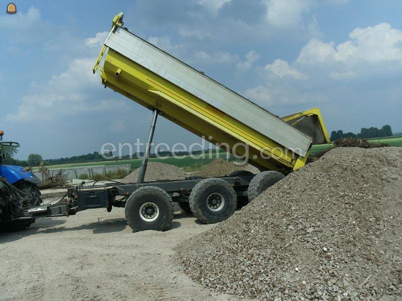 Beco 3-assige kipper - Maxxim 360 met kleppen