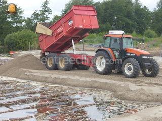 New Holland met Beco Omgeving Alphen a/d Rijn