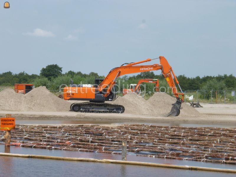 aanleg zandstrand Zuidhoek