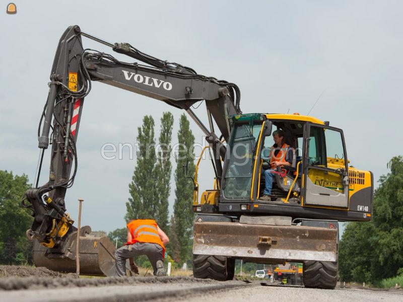 Volvo EW 140 C
