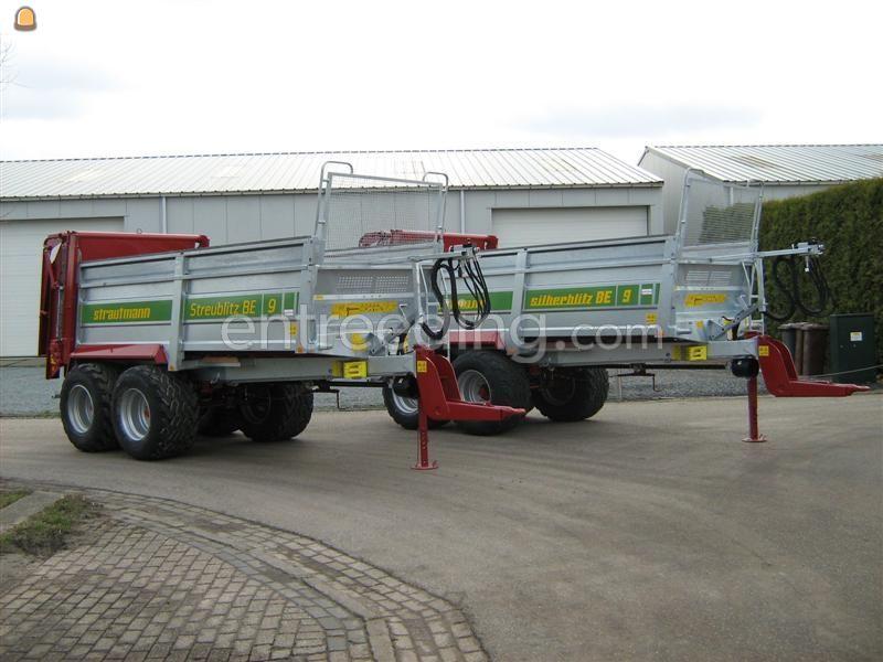 MF + Strautman meststrooier