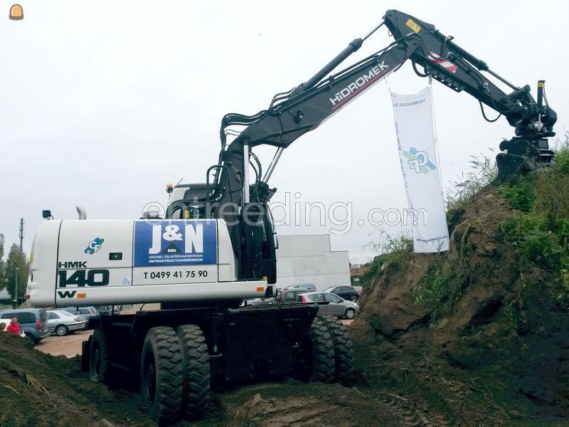 Hidromek HMK 140W met tiltrotator