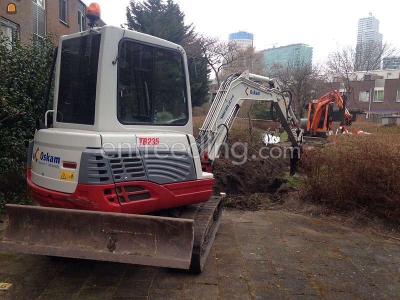 Takeuchi TB 235